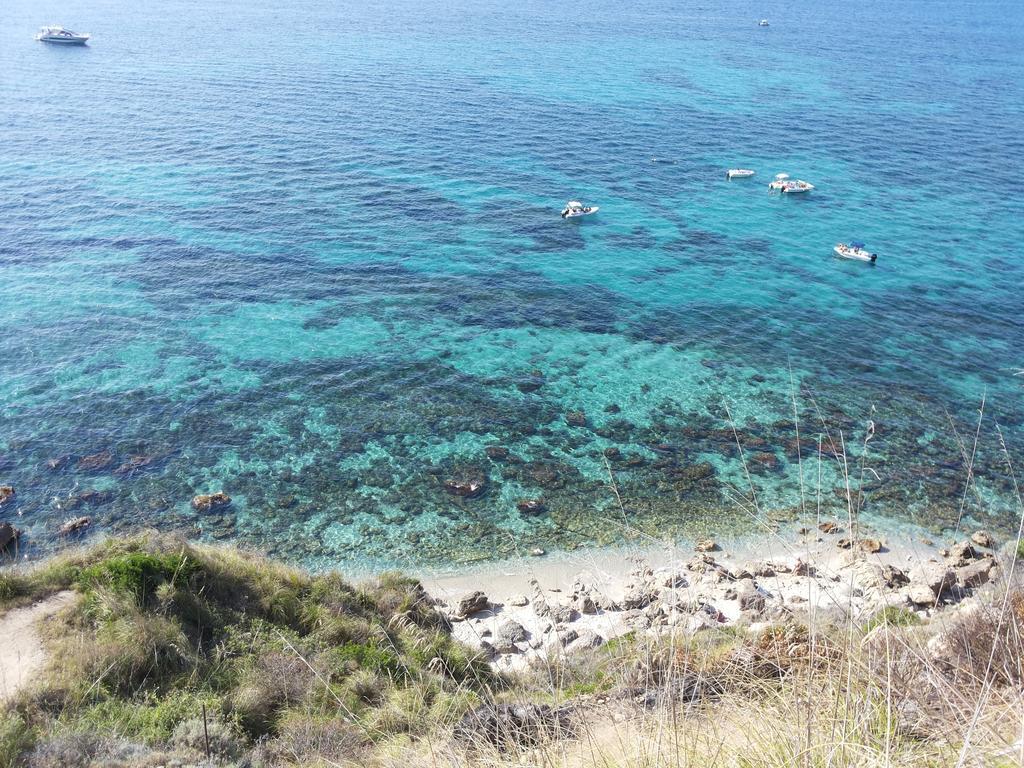 B&B Il Nido Santa Domenica  Bagian luar foto